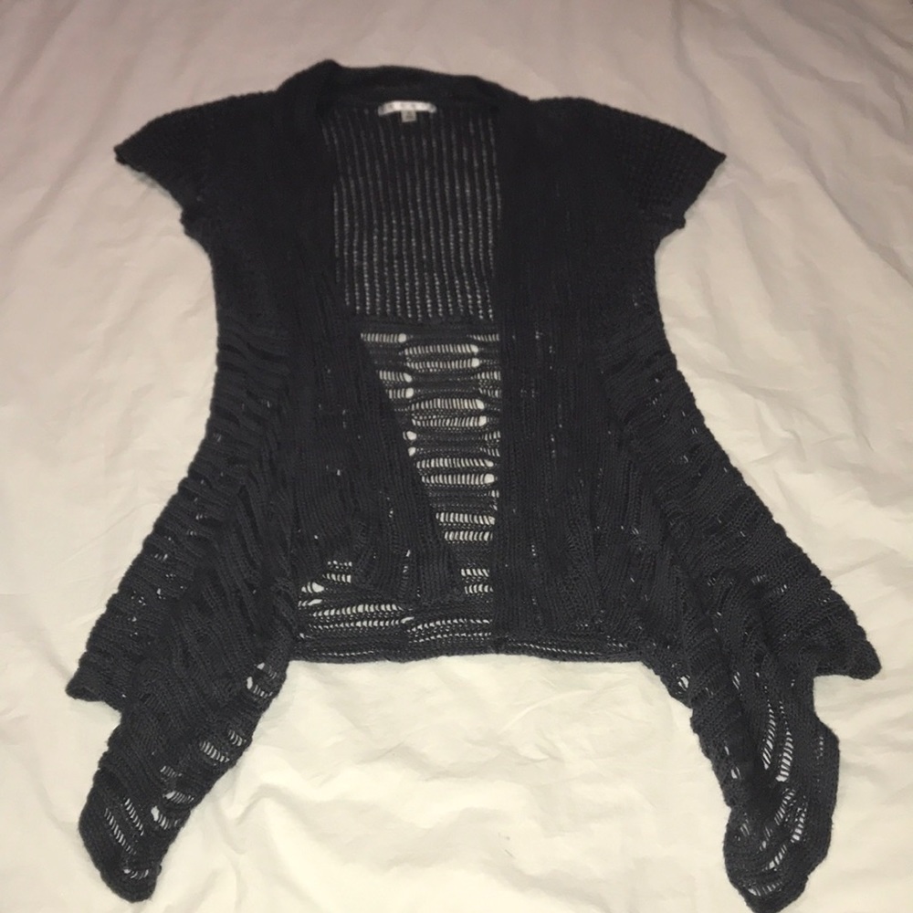 Cabi short sleeved sweater